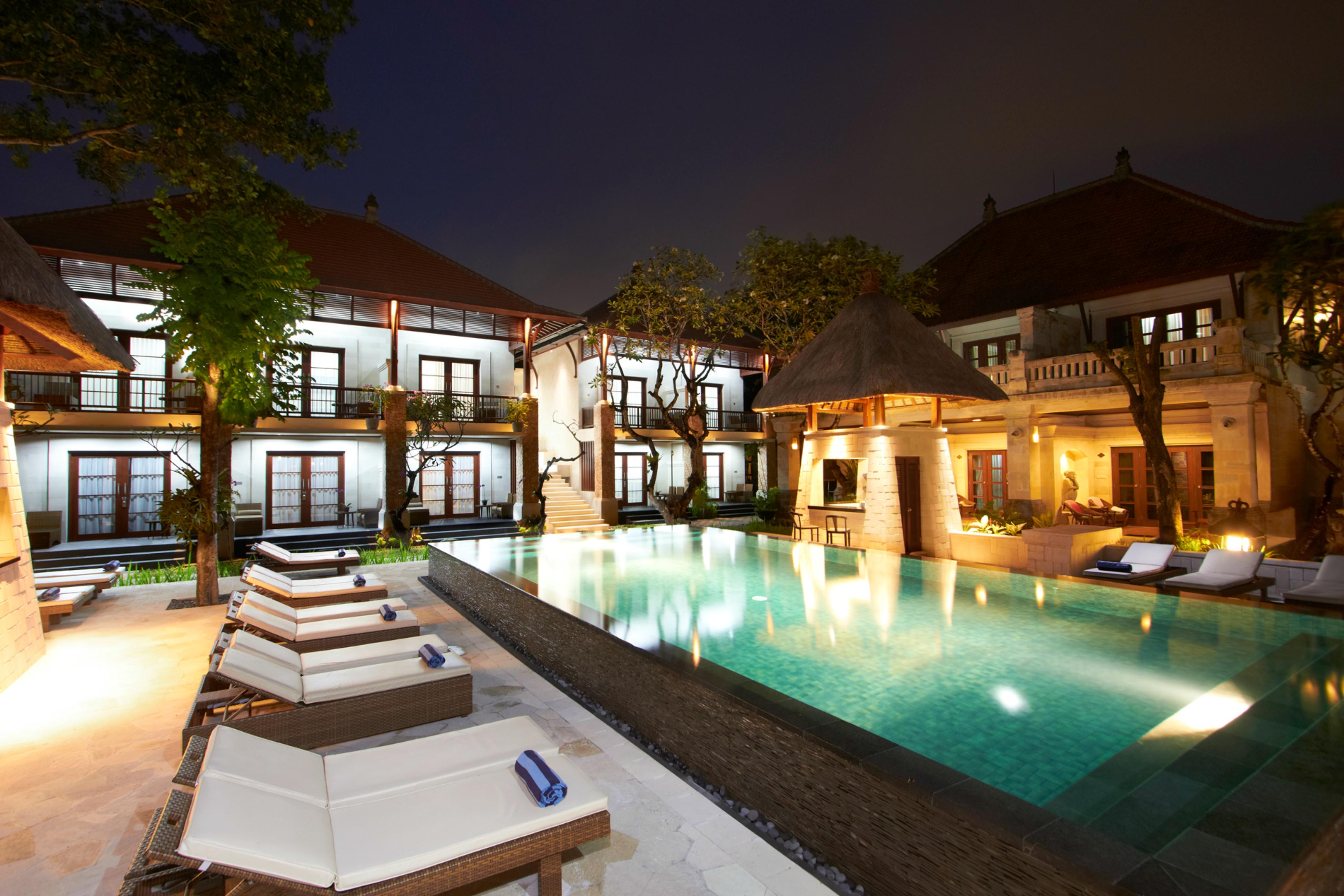 Griya Santrian A Beach Resort Sanur  Exterior photo